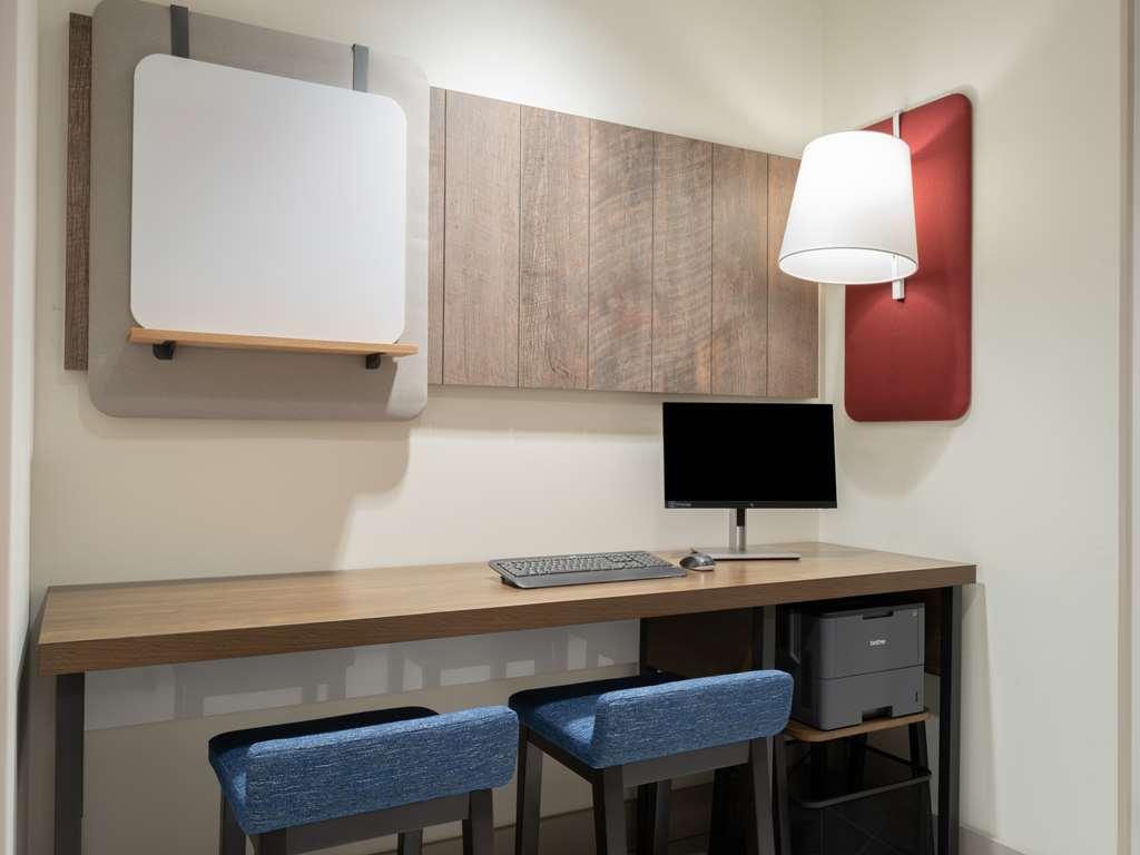 Hilton Garden Inn Jeffersonville Louisville North Konforlar fotoğraf